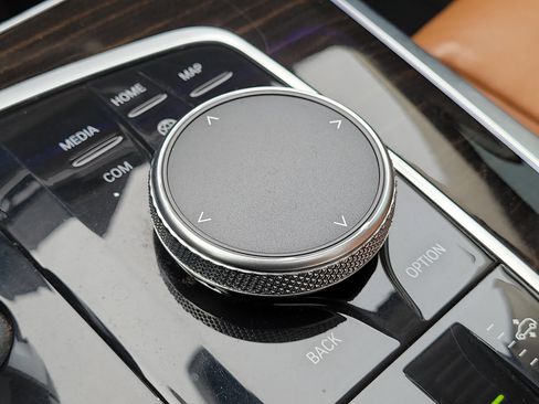 Used 2019 BMW X7 xDrive40i w/ Premium Package image 36