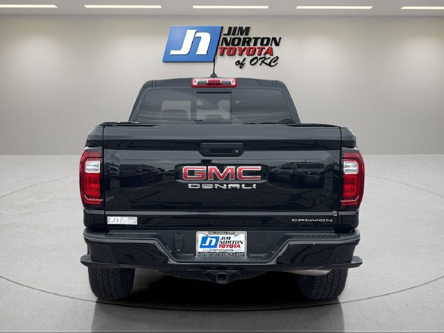 Used 2025 GMC Canyon Denali AWD/4WD image 6