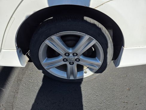 Used 2013 Toyota Corolla S w/ Premium Pkg FWD image 9