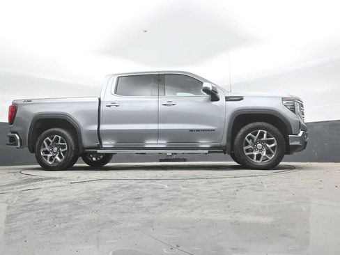 New 2026 GMC Sierra 1500 SLT w/ SLT Premium Package AWD/4WD image 29