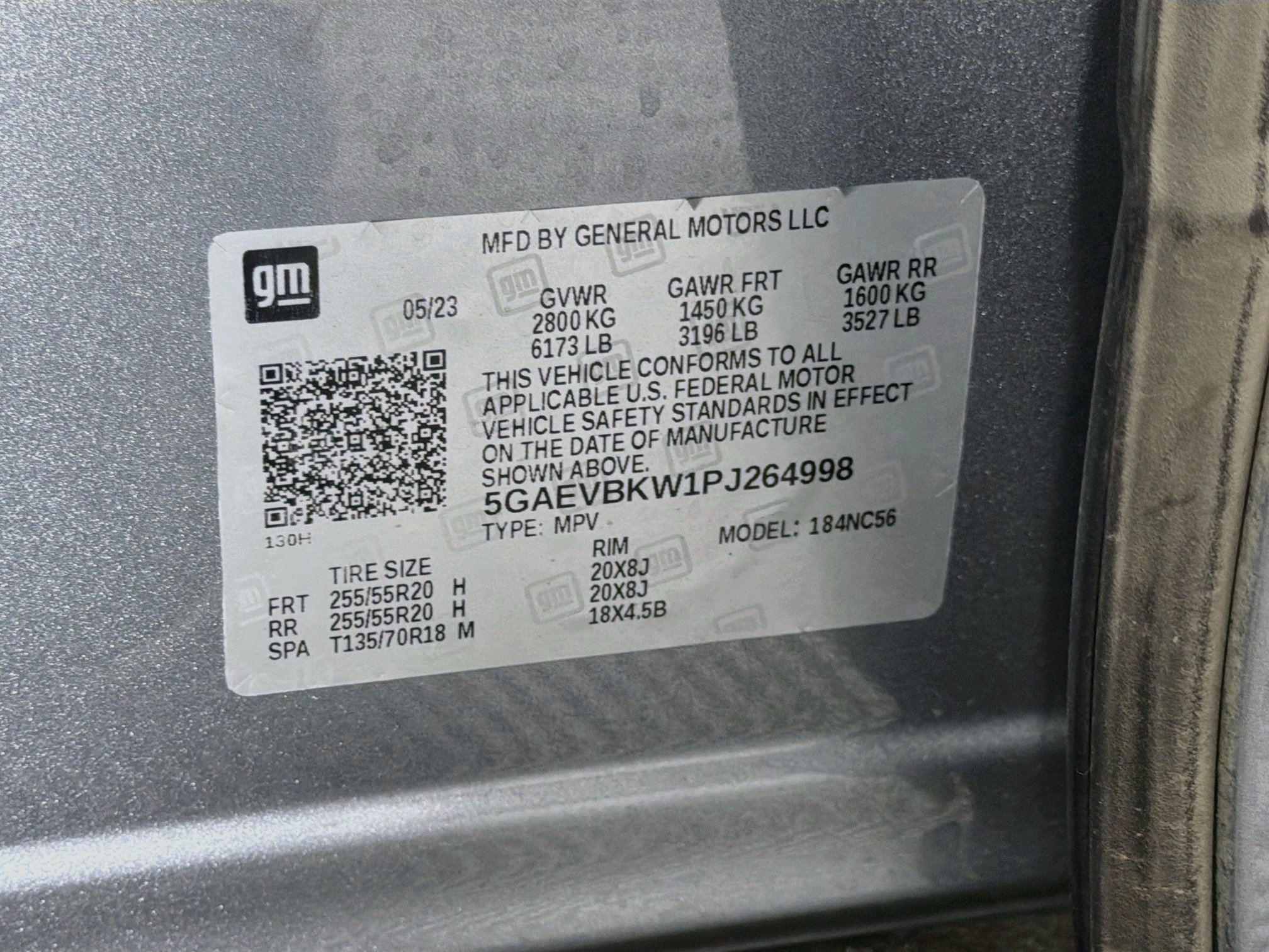 Used 2023 Buick Enclave Premium AWD/4WD image 12