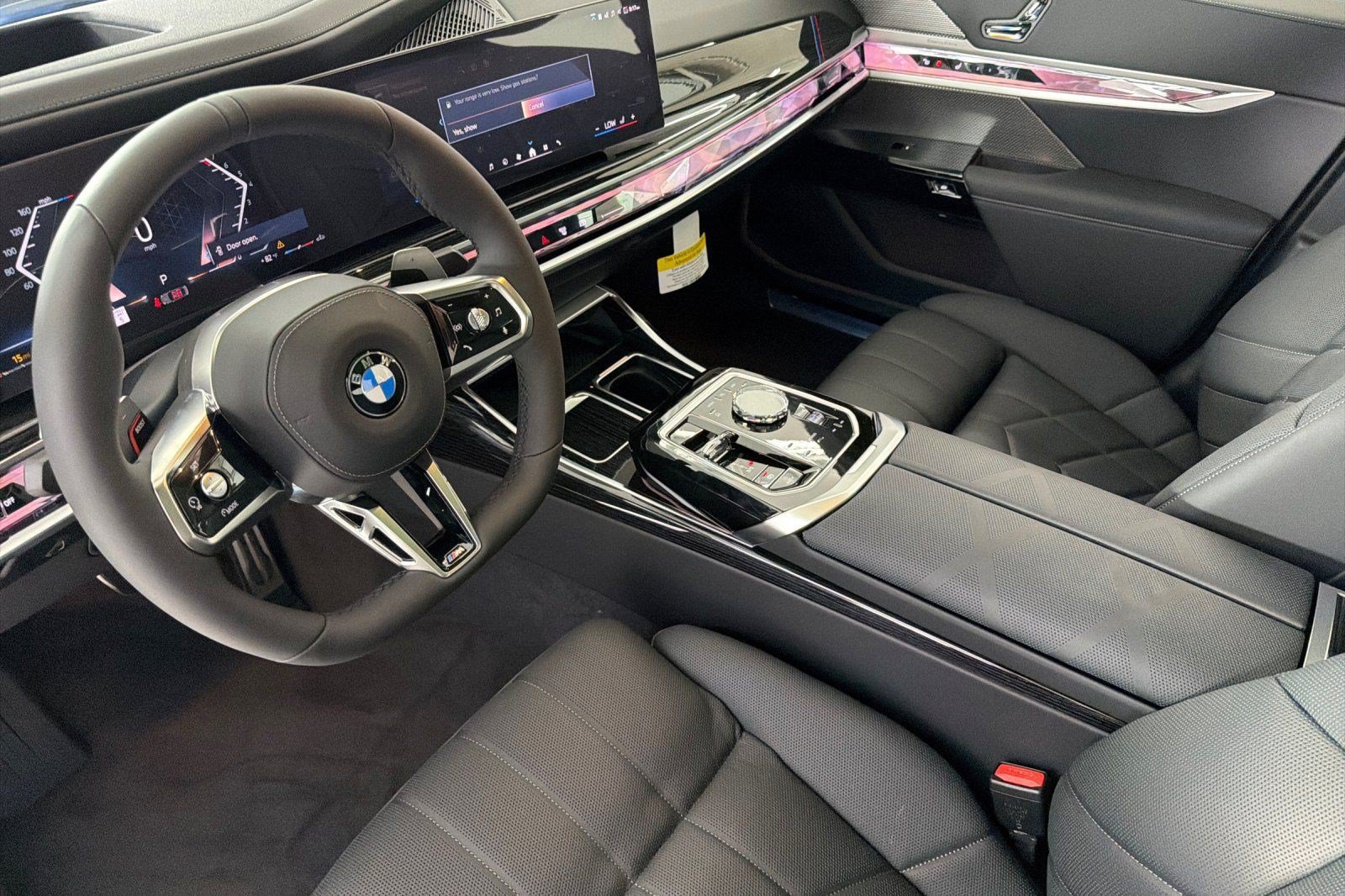 New 2026 BMW 740i RWD image 4