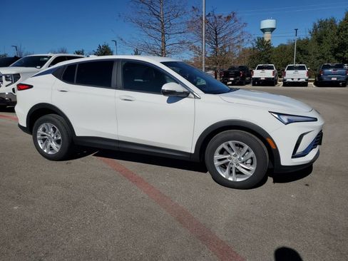 New 2026 Buick Envista Preferred image 12