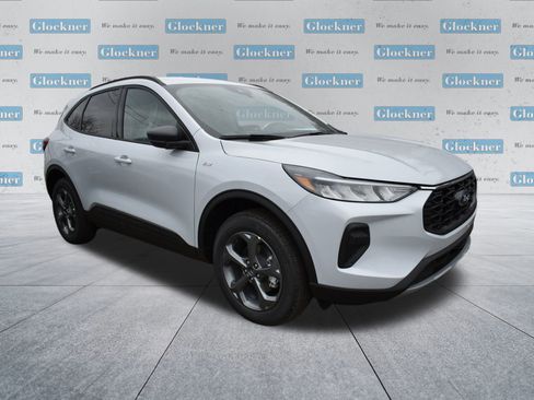 New 2026 Ford Escape ST-Line w/ Cold Weather Package image 10