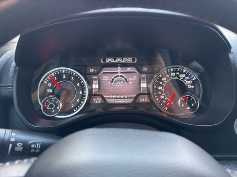 Used 2020 RAM 1500 Laramie image 11