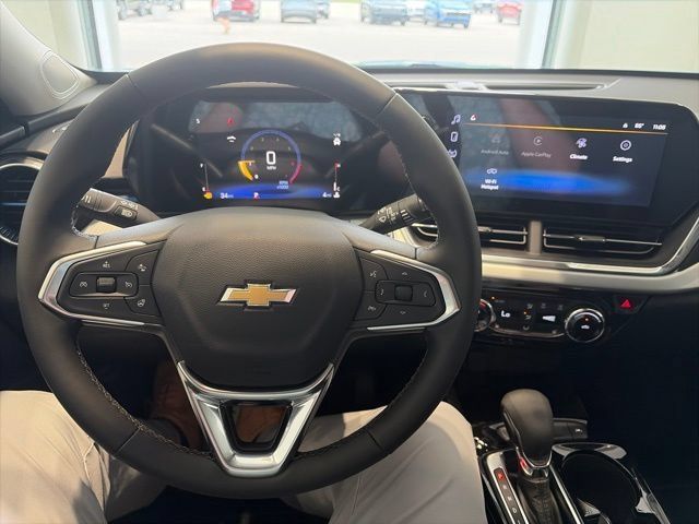 New 2026 Chevrolet Trax LT w/ Driver Confidence Package FWD image 13