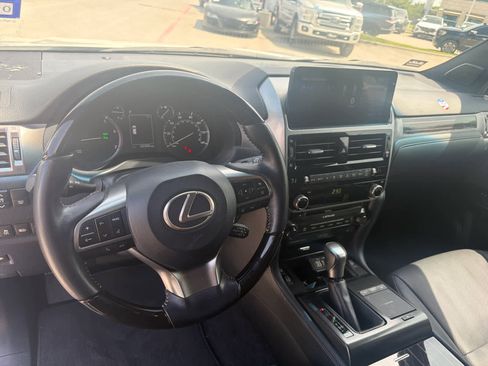 Used 2022 Lexus GX 460 Premium w/ Premium Plus Package AWD/4WD image 9