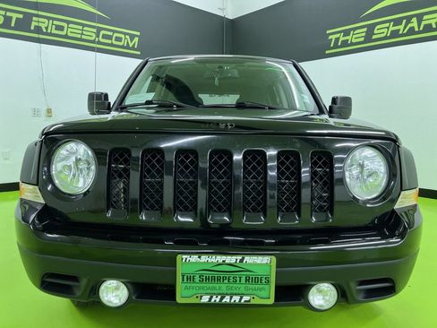 Used 2016 Jeep Patriot Latitude FWD image 3