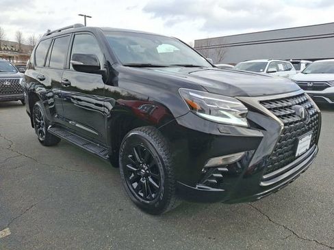 Certified 2023 Lexus GX 460 w/ Black Line Special Edition image 3
