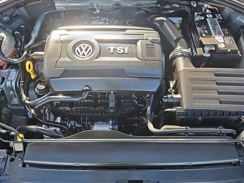 Used 2021 Volkswagen Jetta GLI Autobahn image 22