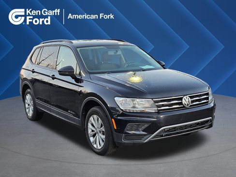 Used 2020 Volkswagen Tiguan S image 1