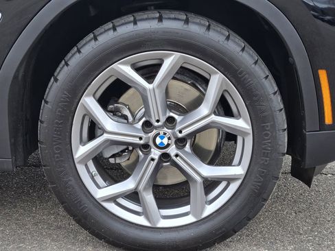 Used 2023 BMW X3 xDrive30i w/ Premium Package image 11