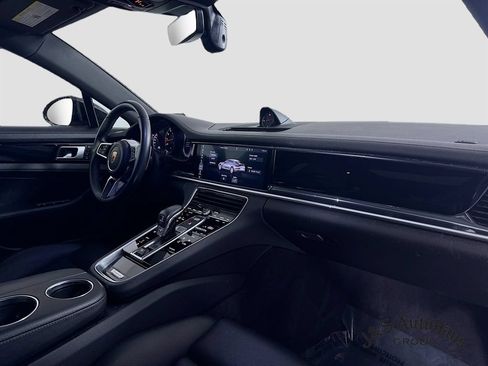 Used 2018 Porsche Panamera 4S AWD/4WD image 36