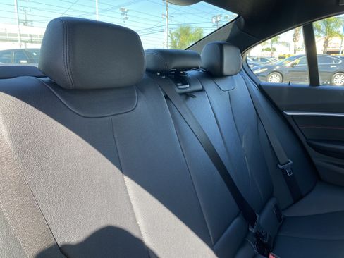 Used 2018 BMW 330e RWD image 22