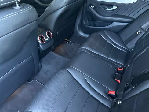 Used 2021 Mercedes-Benz C 300 Sedan image 9