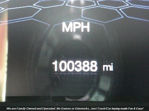 Used 2020 Jeep Compass Trailhawk w/ Cold Weather Group image 12