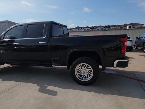 Used 2023 Chevrolet Silverado 2500 LTZ w/ LTZ Premium Texas Edition AWD/4WD image 6