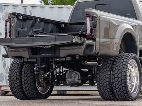 Used 2026 Ford F450 Platinum w/ Platinum Plus Package AWD/4WD image 48