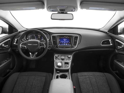 Used 2016 Chrysler 200 Limited FWD image 11