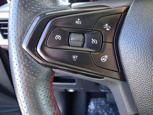 Used 2023 Chevrolet TrailBlazer RS w/ Convenience Package FWD image 19