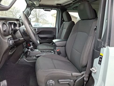 Used 2023 Jeep Wrangler Sport image 12