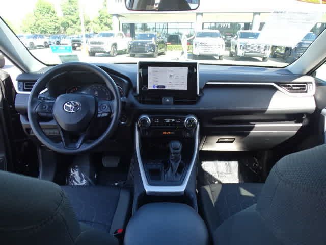 Used 2025 Toyota RAV4 XLE w/ Convenience Package FWD image 23