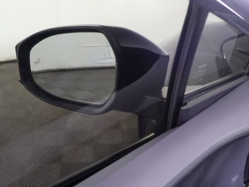 Used 2023 Toyota Prius LE image 32