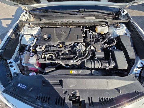 Used 2023 Toyota Camry LE image 31