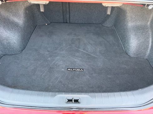 Used 2020 Nissan Altima 2.0 Platinum image 16