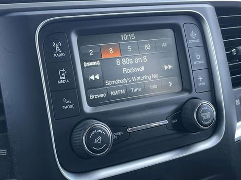 Used 2019 RAM 1500 Classic SLT image 28