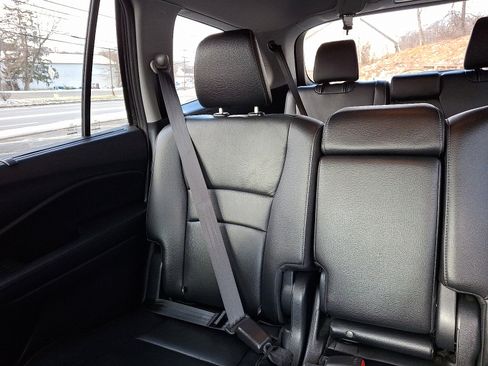 Certified 2018 Honda Pilot EX-L image 18