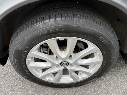 Used 2022 Nissan Rogue Sport SV AWD/4WD image 13