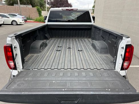 Used 2024 GMC Sierra 2500 Pro AWD/4WD image 23