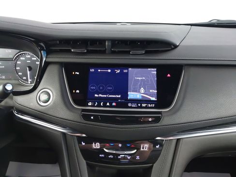 Used 2022 Cadillac XT5 Premium Luxury w/ LPO, Floor Liner Package image 21