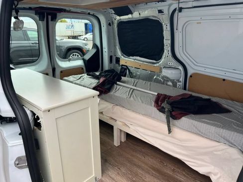 Used 2019 Ford Transit Connect XL FWD image 9
