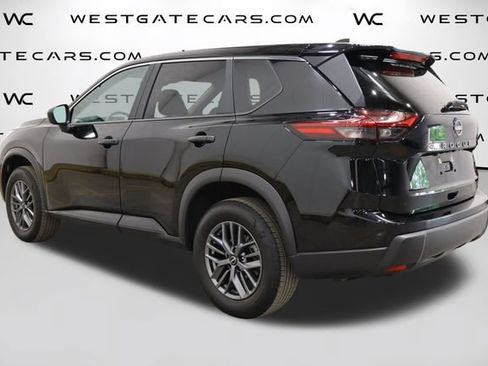 Used 2024 Nissan Rogue S FWD image 5