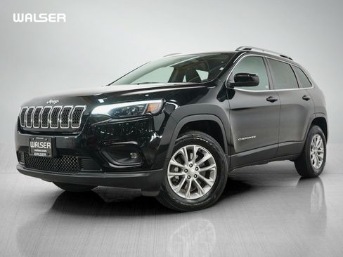 Used 2019 Jeep Cherokee Latitude w/ Cold Weather Group AWD/4WD image 1