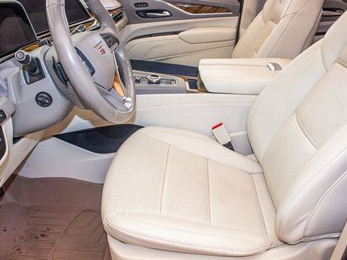 Used 2023 Cadillac Escalade ESV Premium Luxury Platinum w/ LPO, Radiant Package image 23