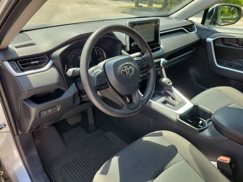 Used 2025 Toyota RAV4 LE FWD image 15