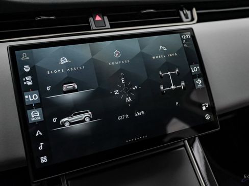 Used 2024 Land Rover Range Rover Evoque Dynamic SE image 60