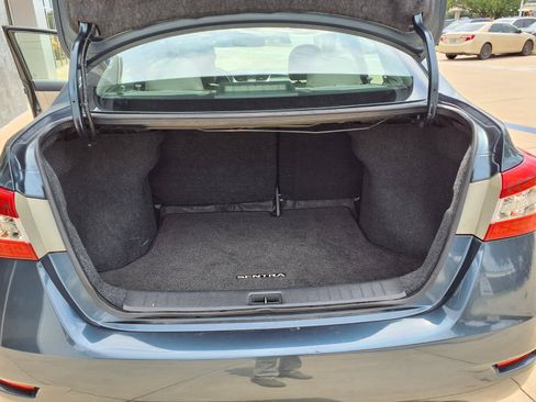 Used 2015 Nissan Sentra SL FWD image 19