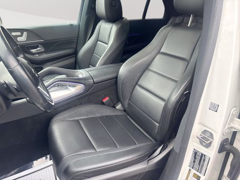 Used 2020 Mercedes-Benz GLE 350 4MATIC w/ Premium Package image 13