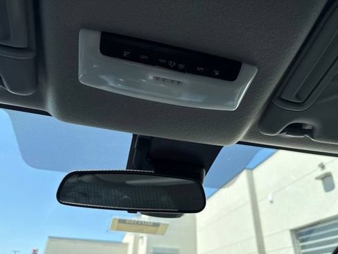 Used 2025 Nissan Versa SV w/ Trunk Package FWD image 9