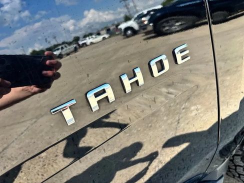 Used 2018 Chevrolet Tahoe LT AWD/4WD image 9