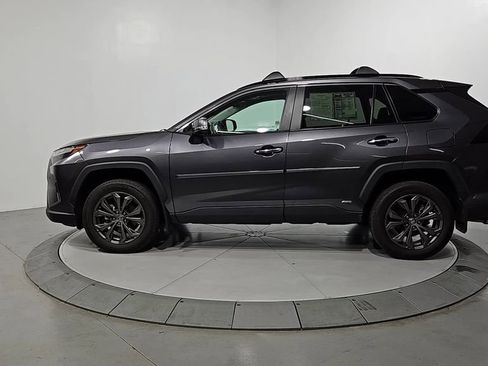 Used 2022 Toyota RAV4 Limited image 2