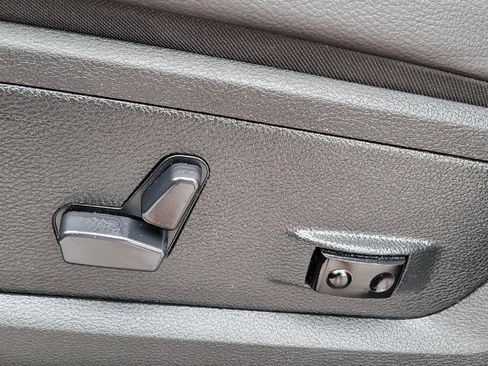 Used 2017 RAM 1500 Sport image 8