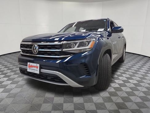 Used 2022 Volkswagen Atlas Cross Sport SE AWD/4WD image 6