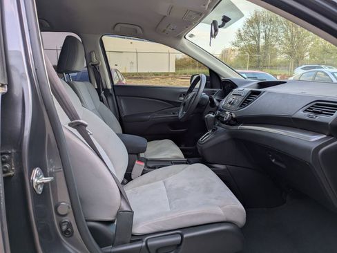 Used 2015 Honda CR-V LX image 12