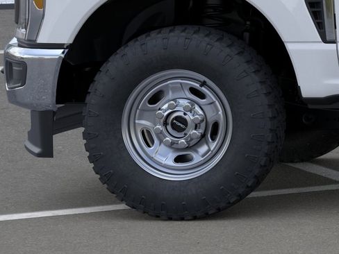 New 2026 Ford F250 XL w/ XL Off-Road Package AWD/4WD image 22