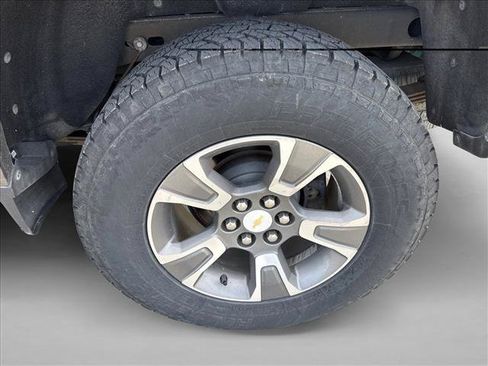 Used 2016 Chevrolet Colorado Z71 RWD image 19